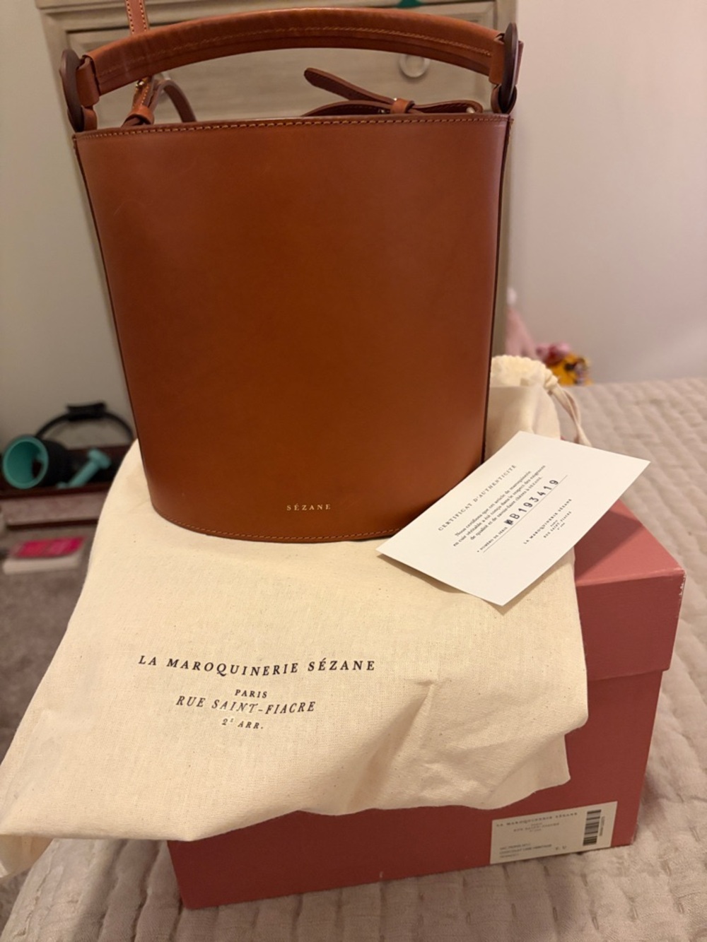NEW IN BOX SEZANE Tan Leather Bucket Bag